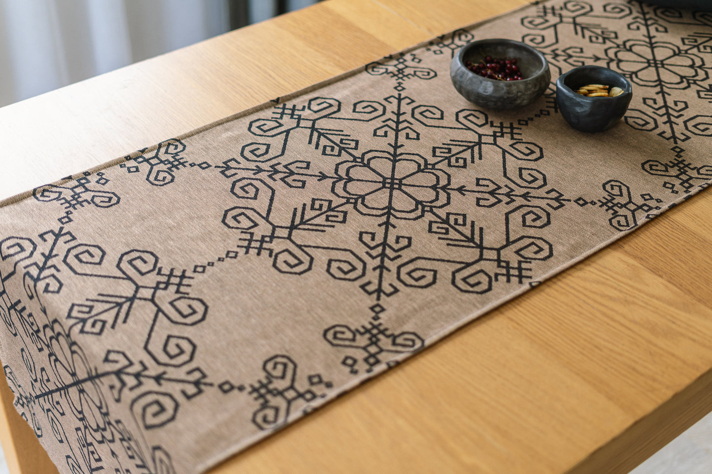 Linen Table Runner Sun Mandala, bronze/black