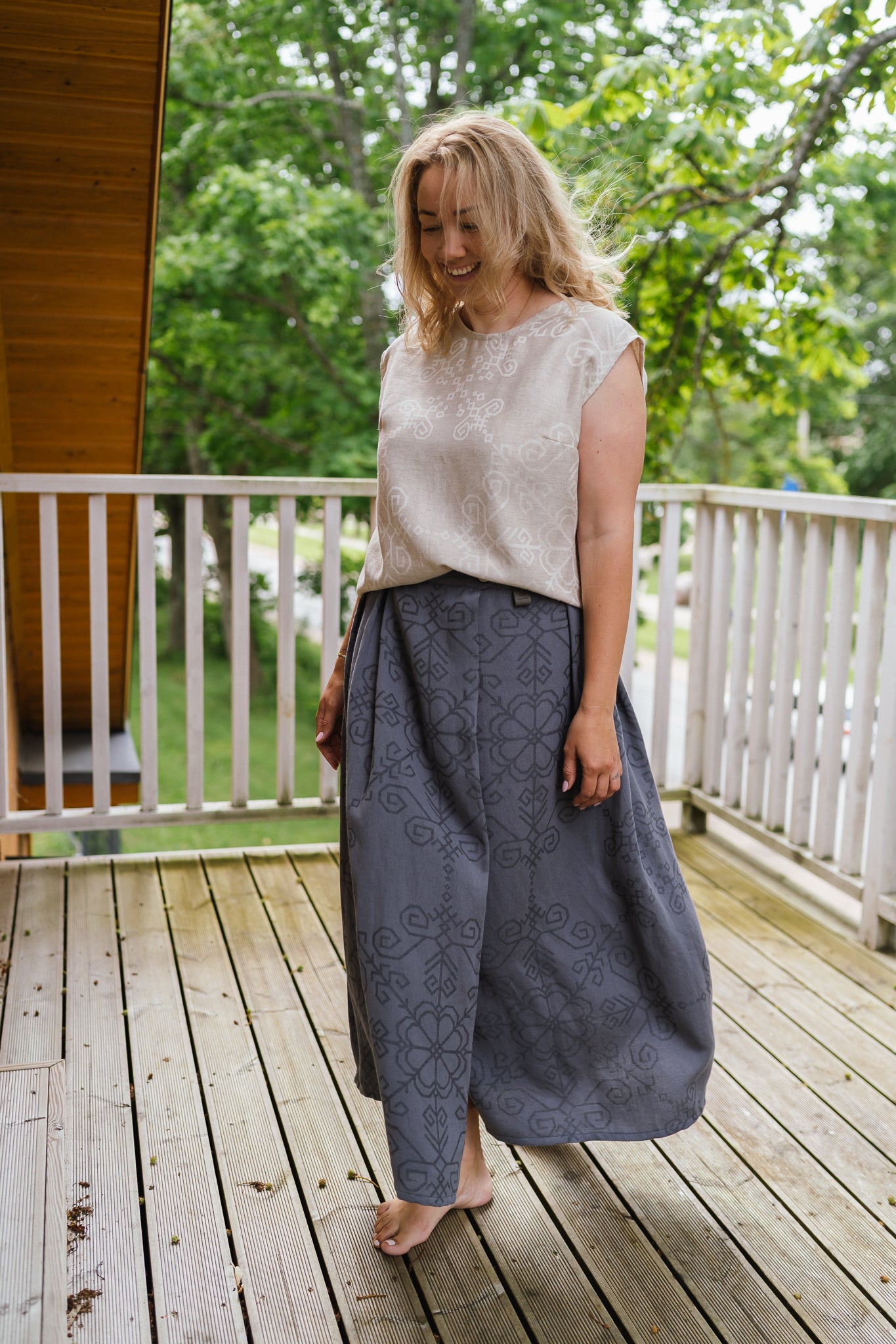 Skirt Sun, dark grey