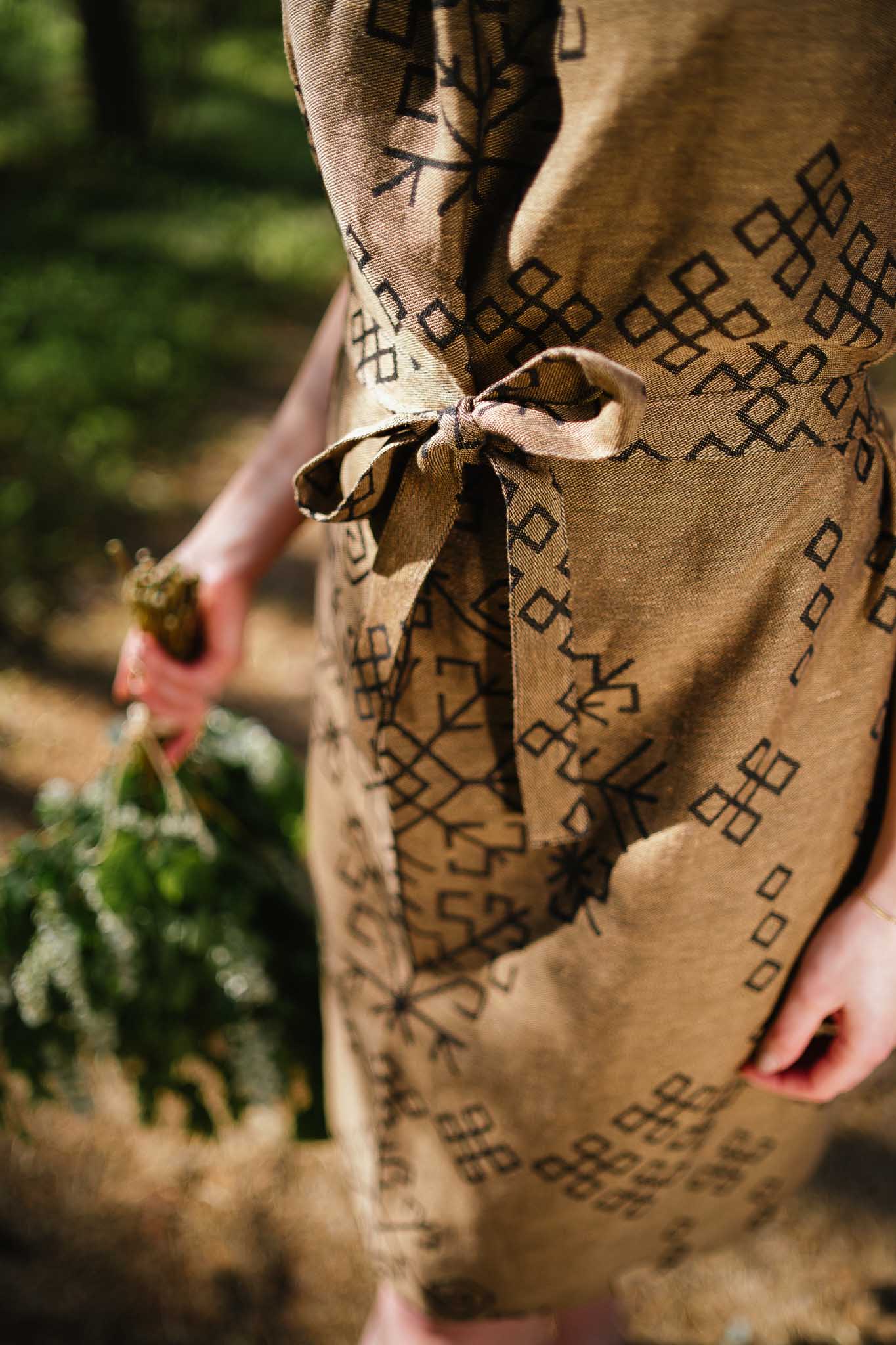Sauna two-sided dress with Austra Tree, bronze/black