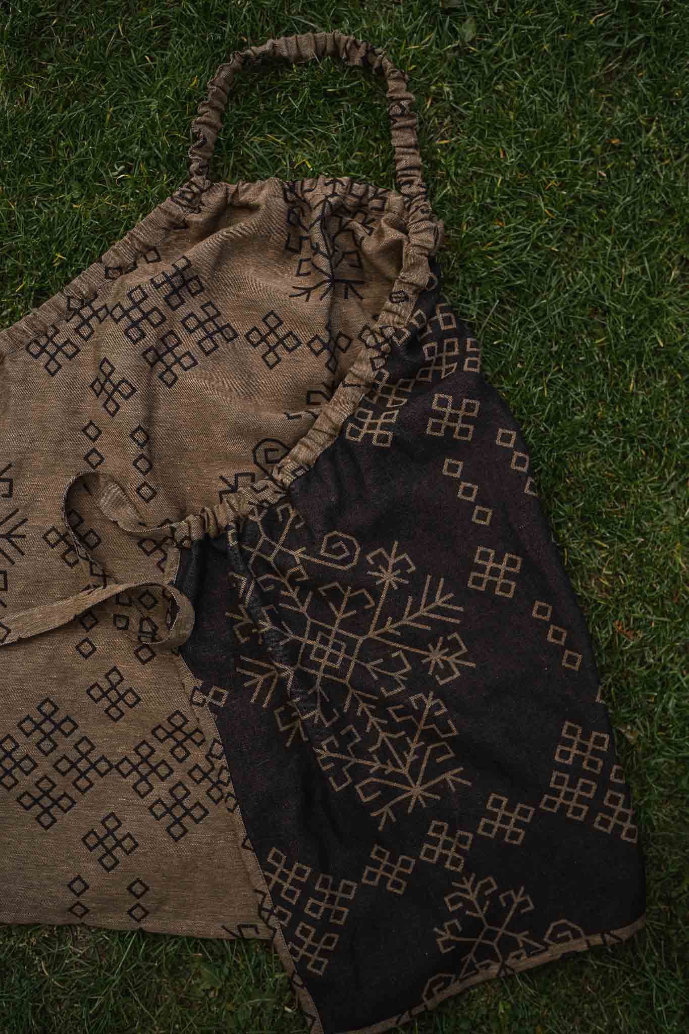 Sauna two-sided dress with Austra Tree, bronze/black