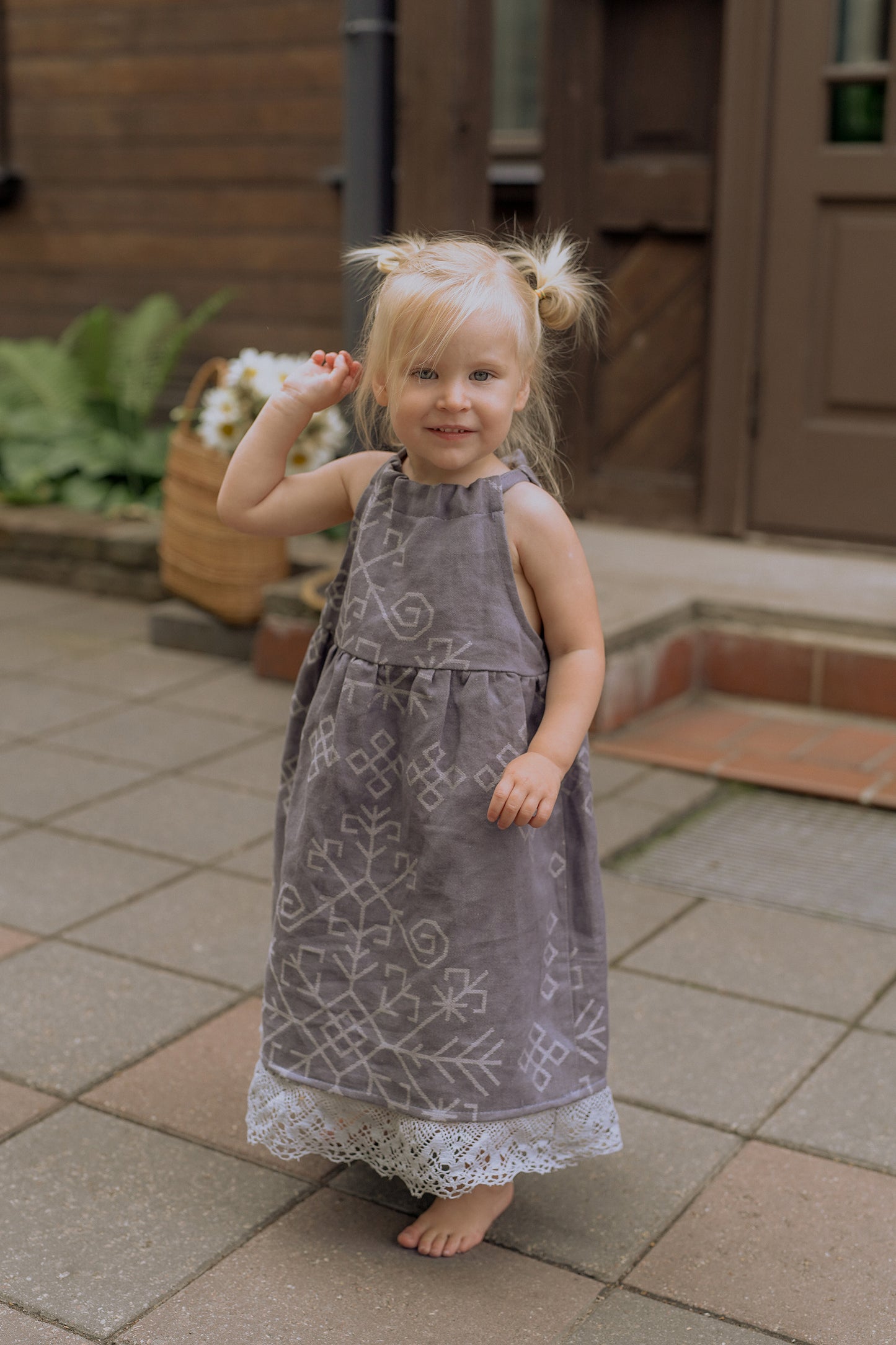 Girl's dress Austra, grey with lace
