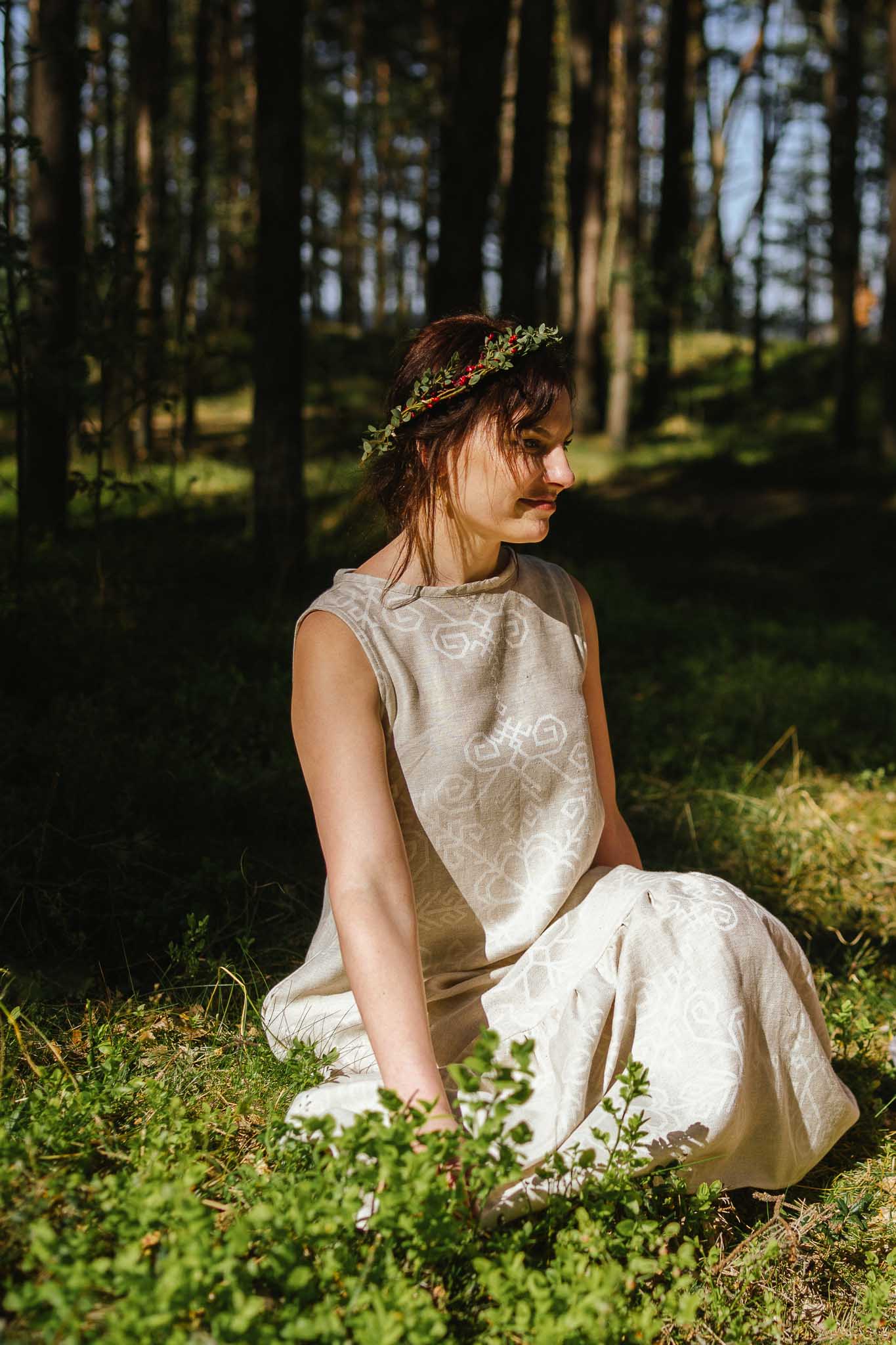 Sieviešu kleita Saule, naturāla