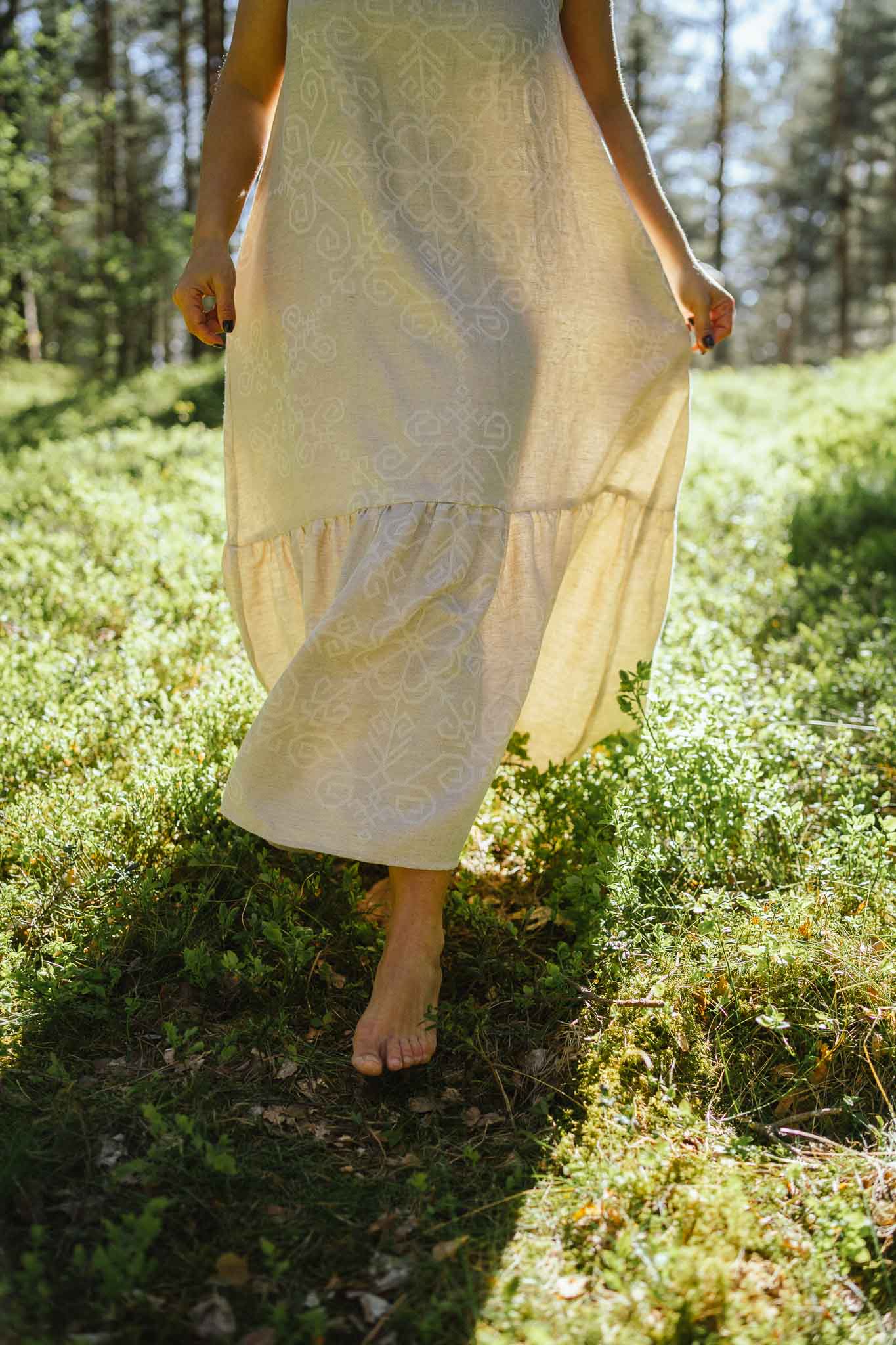 Sieviešu kleita Saule, naturāla