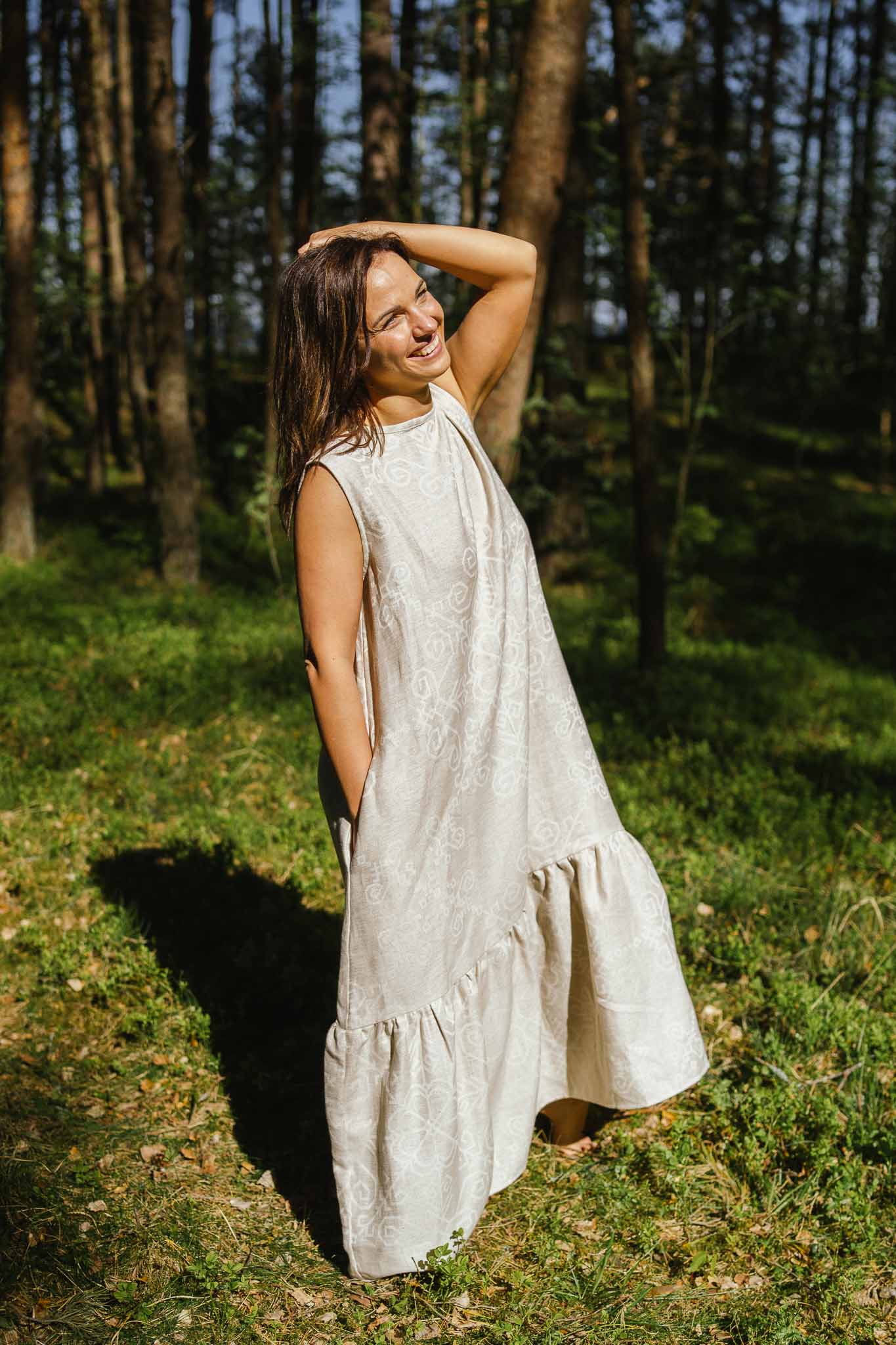 Sieviešu kleita Saule, naturāla