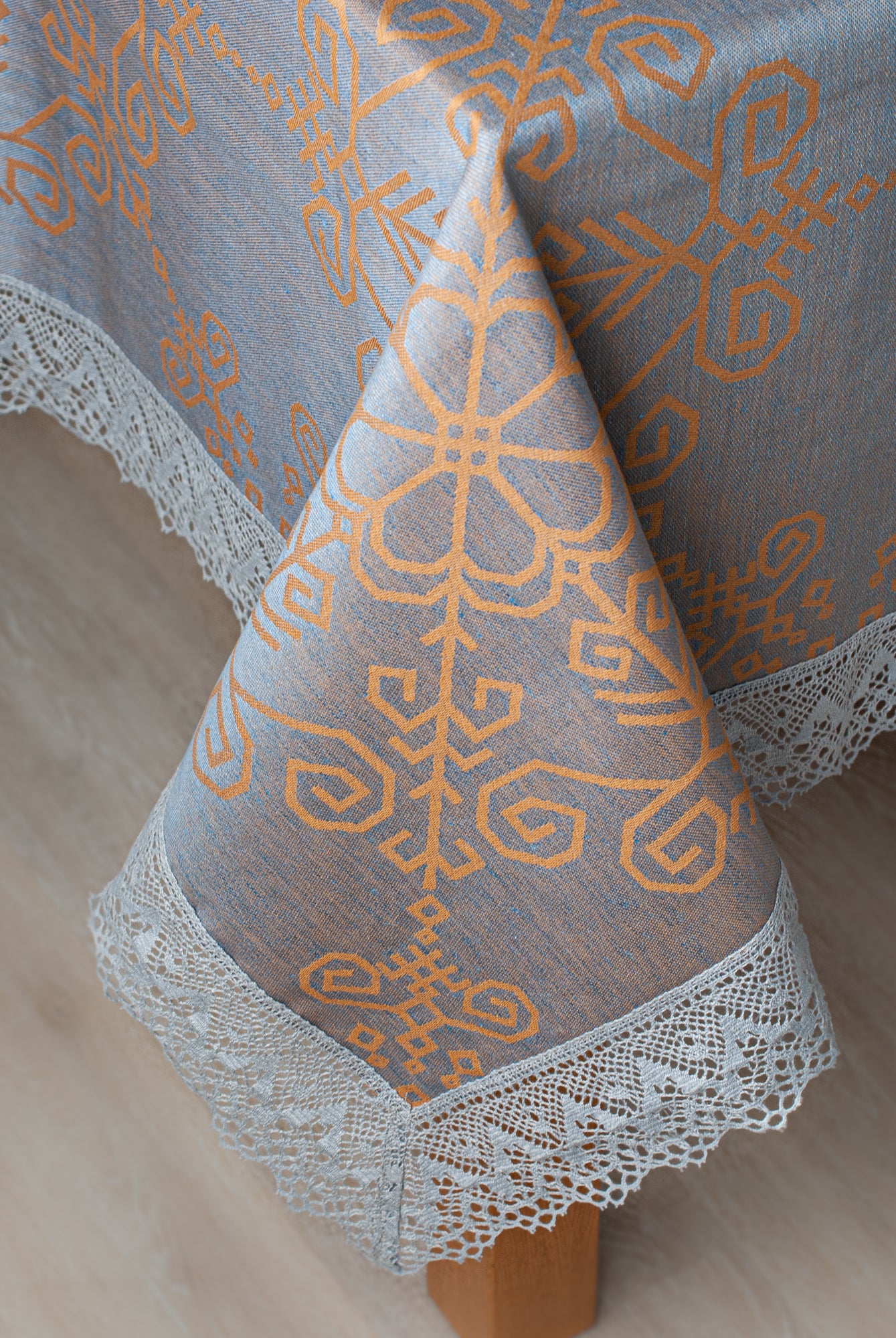 Grey/sand Linen Tablecloth with Lace