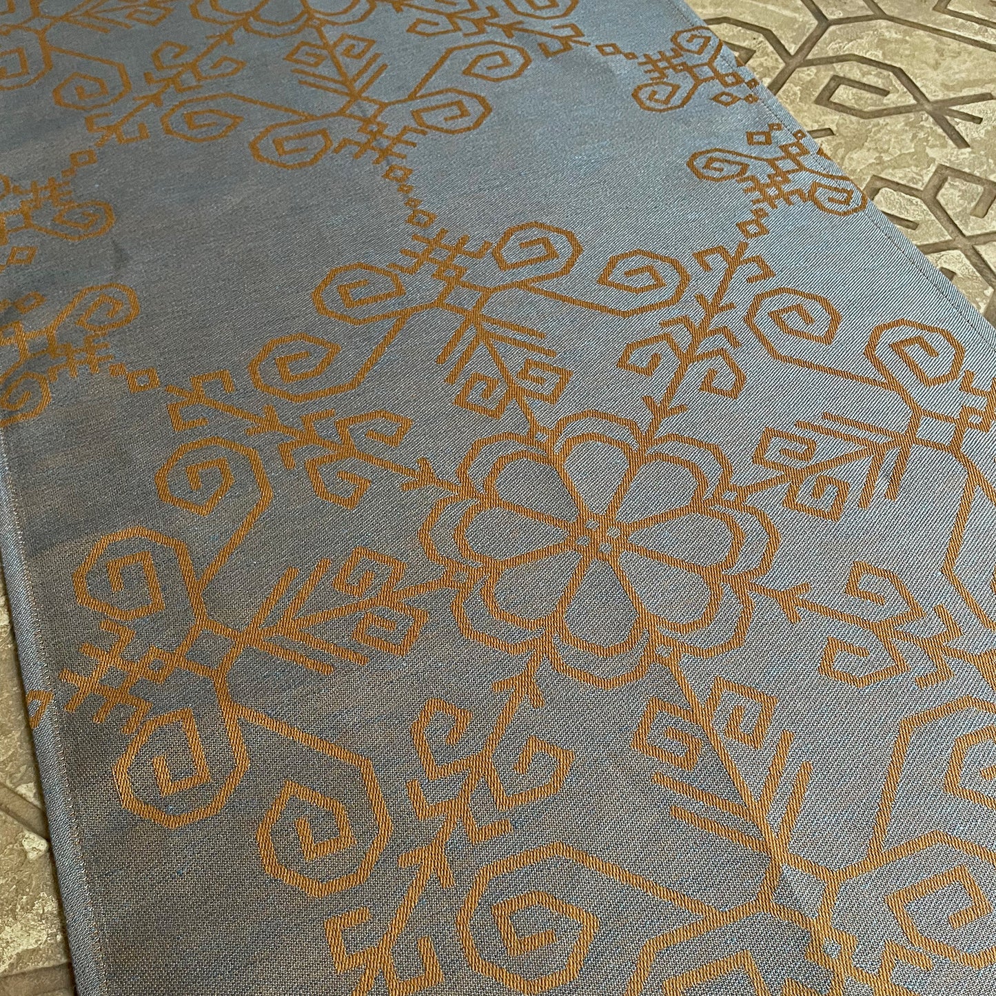 Grey/sand Linen Tablecloth