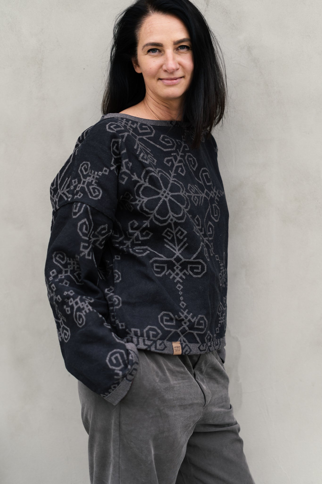 Bothsided Jacquard Sweater with Sun Symbol, grey/black