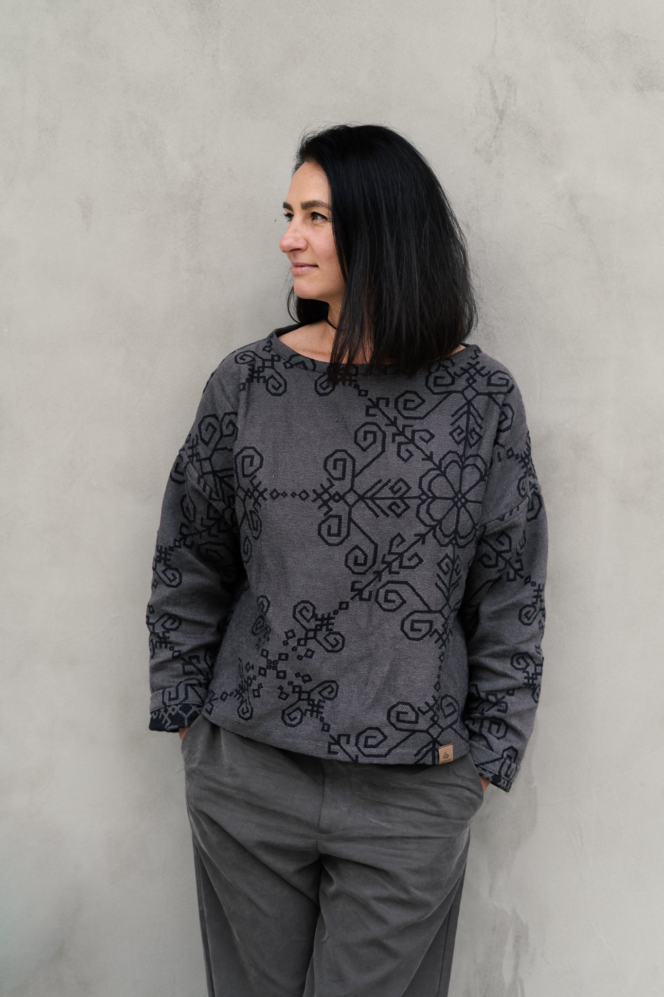 Bothsided Jacquard Sweater with Sun Symbol, grey/black