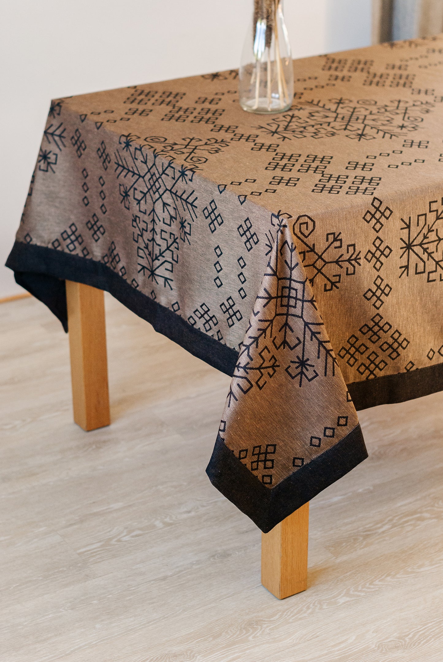 Black/bronze Linen Tablecloth, Austra Tree Pattern