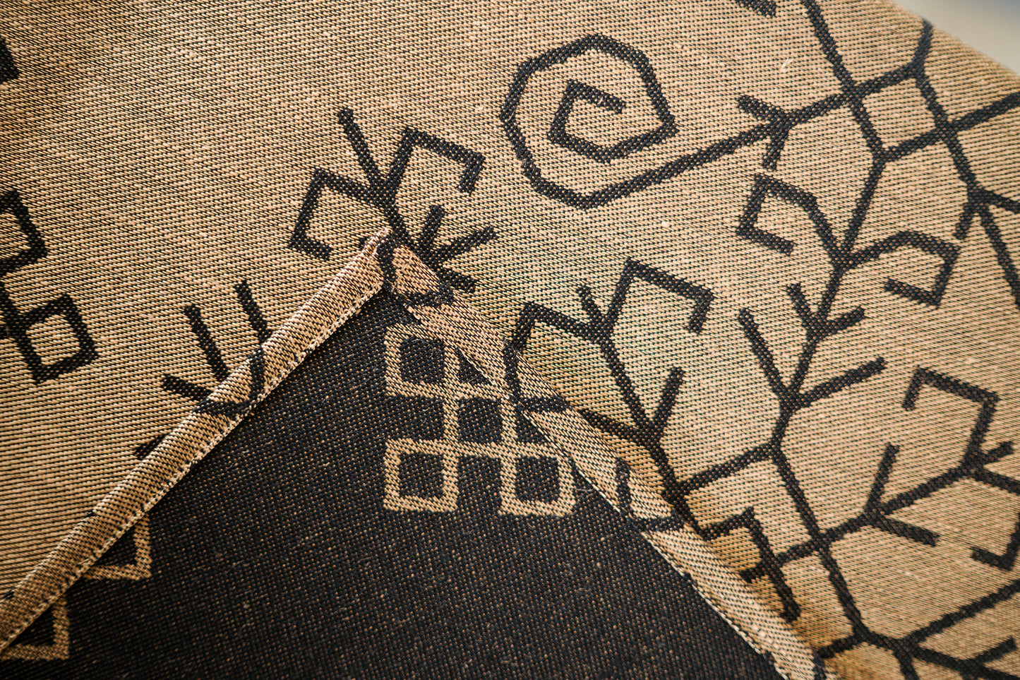 Black/bronze Linen Table Runner, Austra Tree Pattern