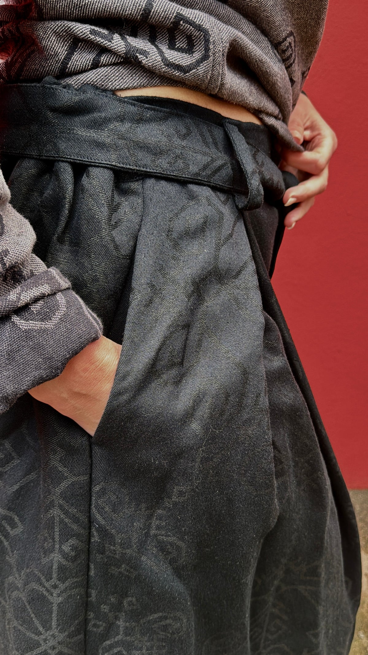 Skirt with Sun Symbol, black